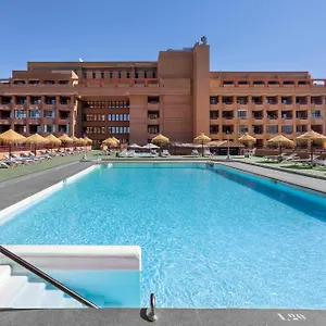 Las Palmeras Affiliated By Fergus Hotel